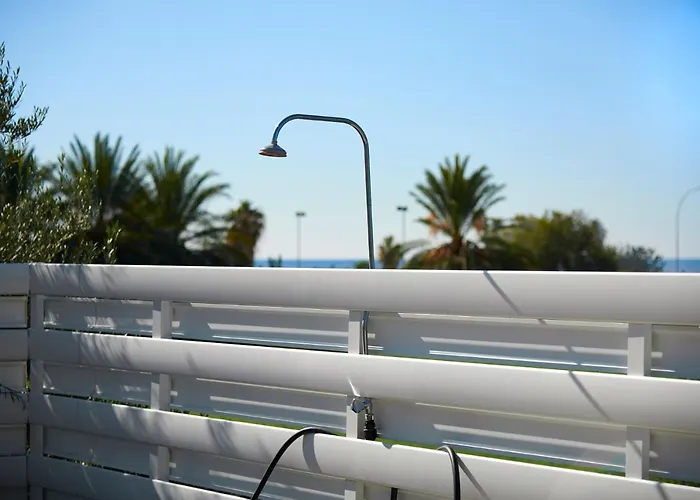 Casa Bonita By Ezoria Coral Bay