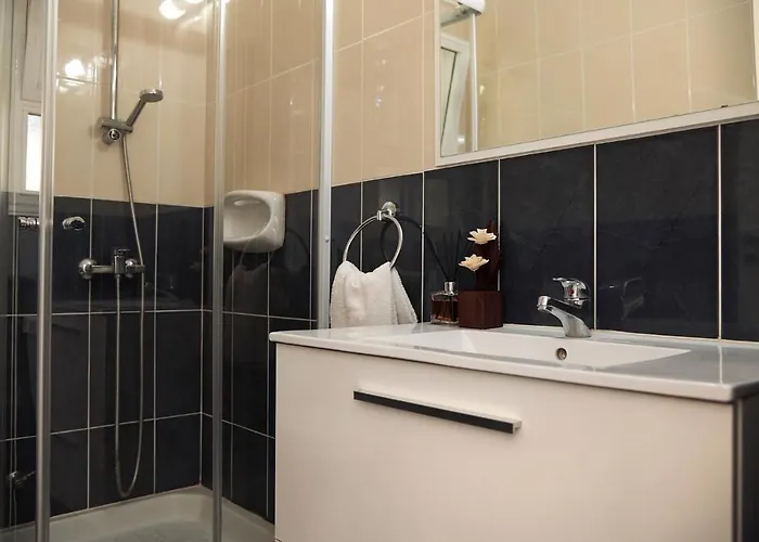 Casa Bonita By Ezoria Villa