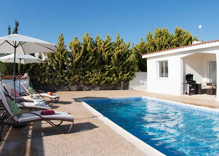 Casa Bonita By Ezoria Coral Bay