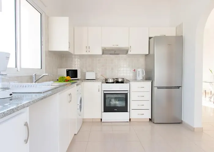 Casa Bonita By Ezoria Coral Bay